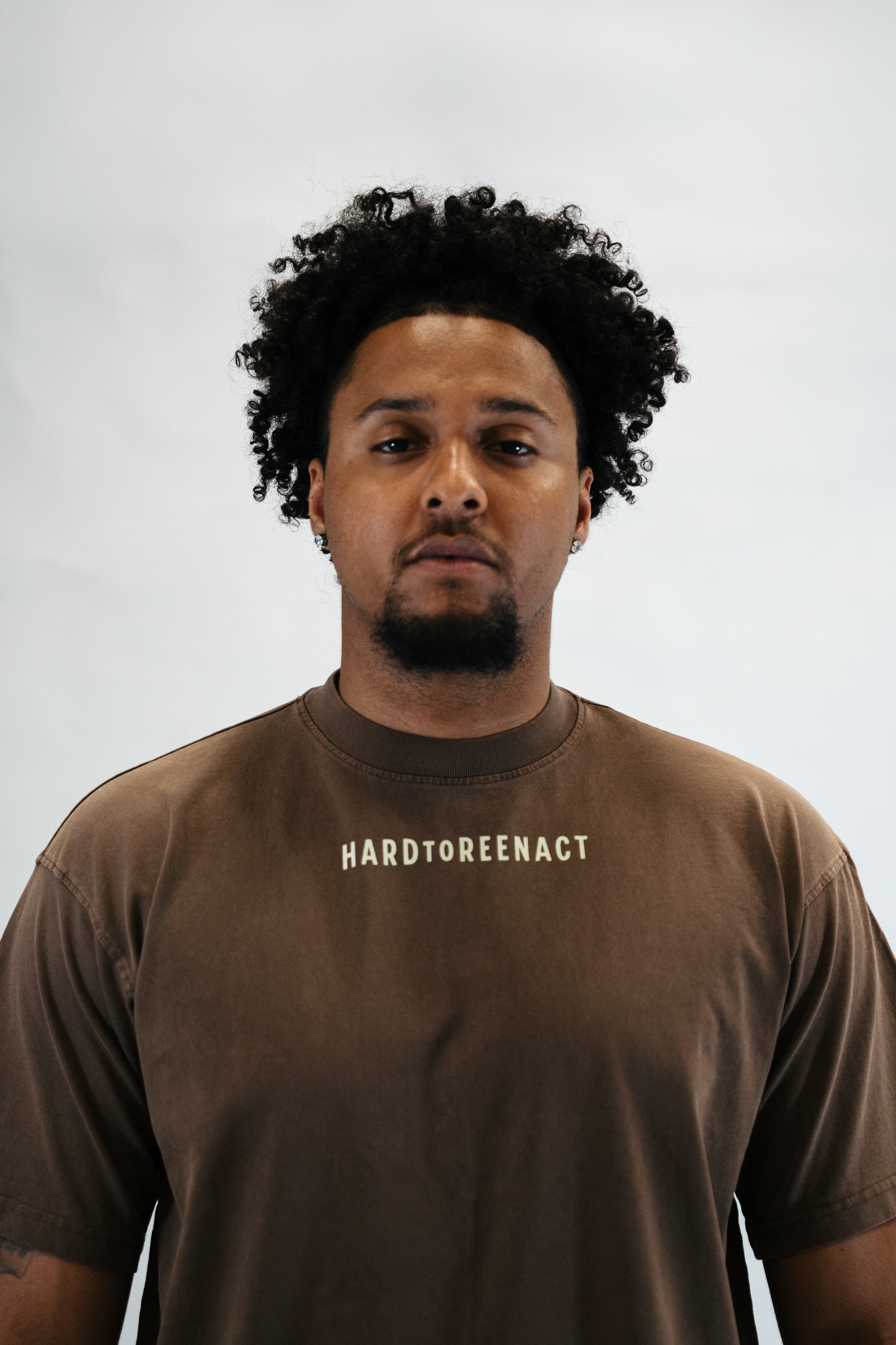 COFFEE BROWN TEE