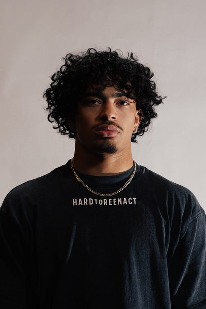 RETRO BLACK TEE